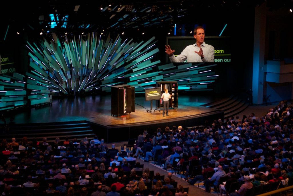 North Point Church zurücktritt